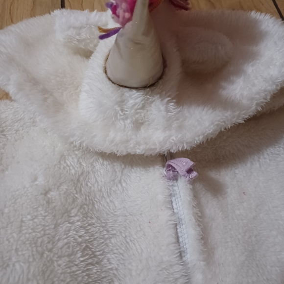 Girls jacket - Picture 3 of 5